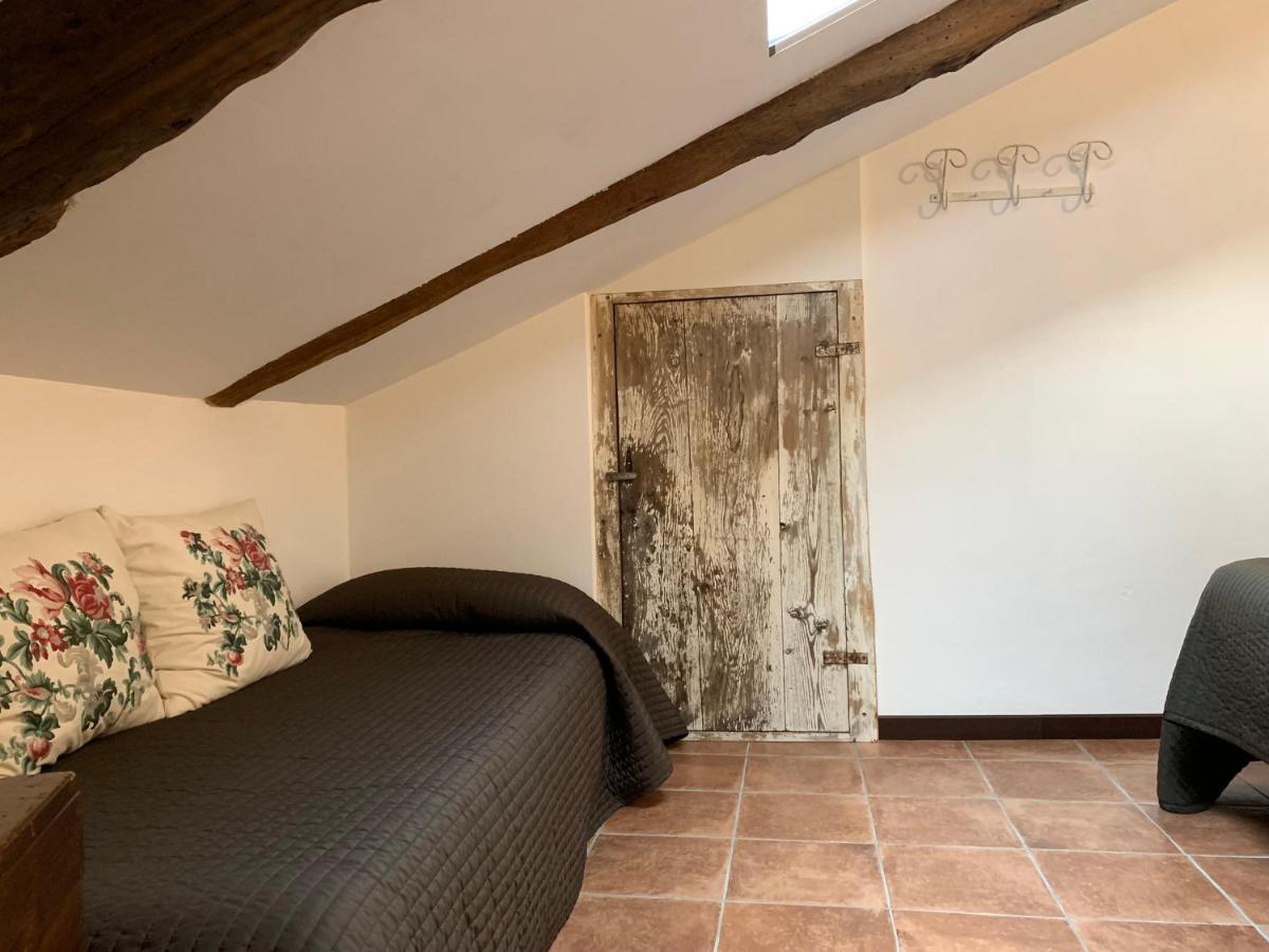 Quattro Gatti Bed & Breakfast Airasca Eksteriør bilde